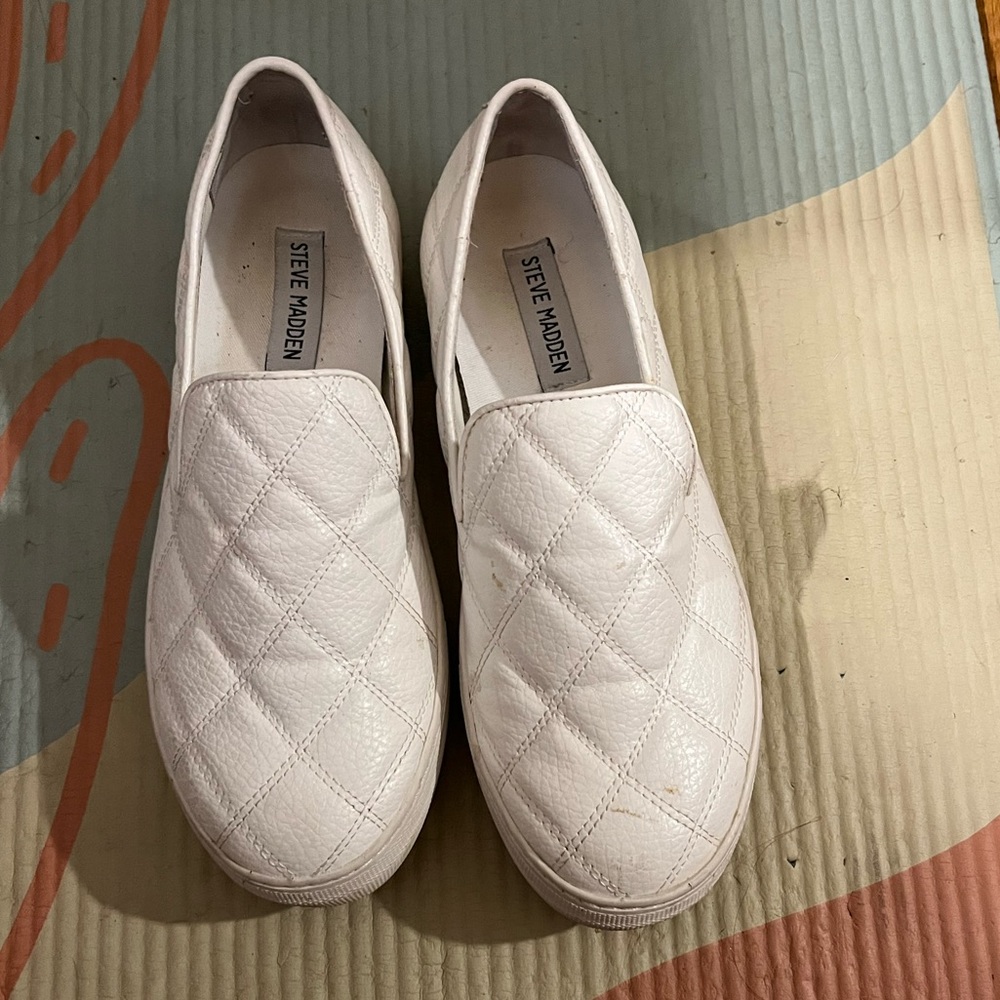 Steve Madden slip on sneakers